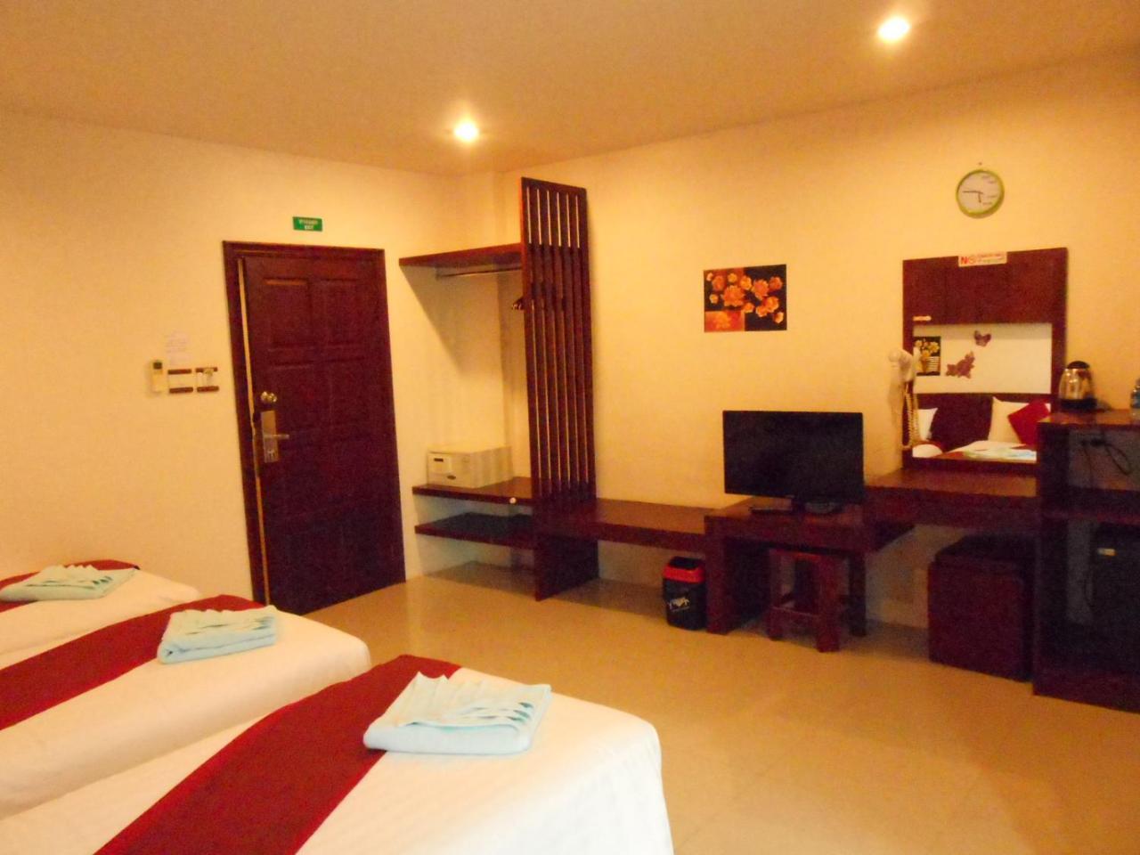 فندق 7 Sky Residency Patong المظهر الخارجي الصورة