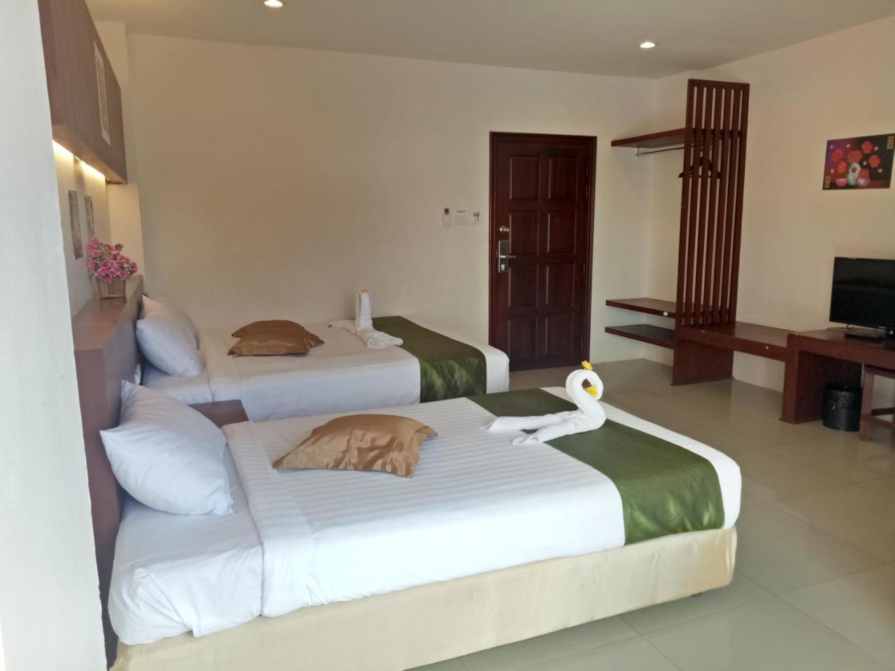 فندق 7 Sky Residency Patong المظهر الخارجي الصورة